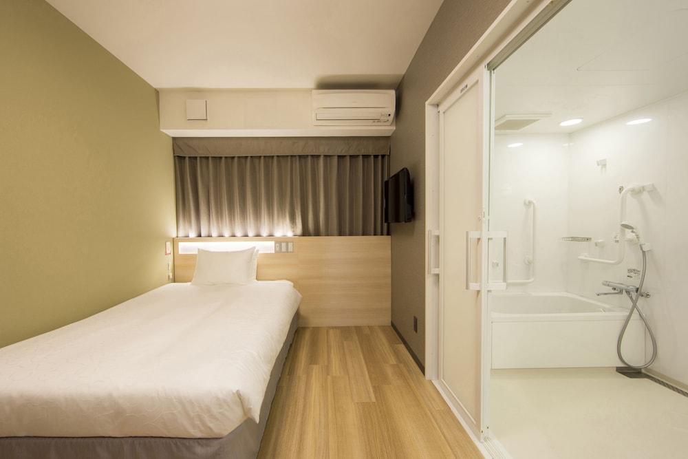 Karaksa Hotel Osaka Namba Exterior photo